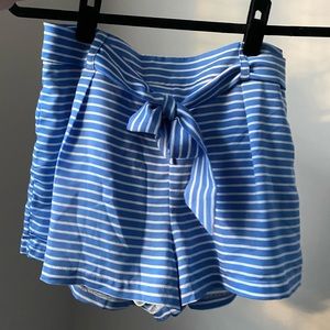Guess Stripes Short with belt